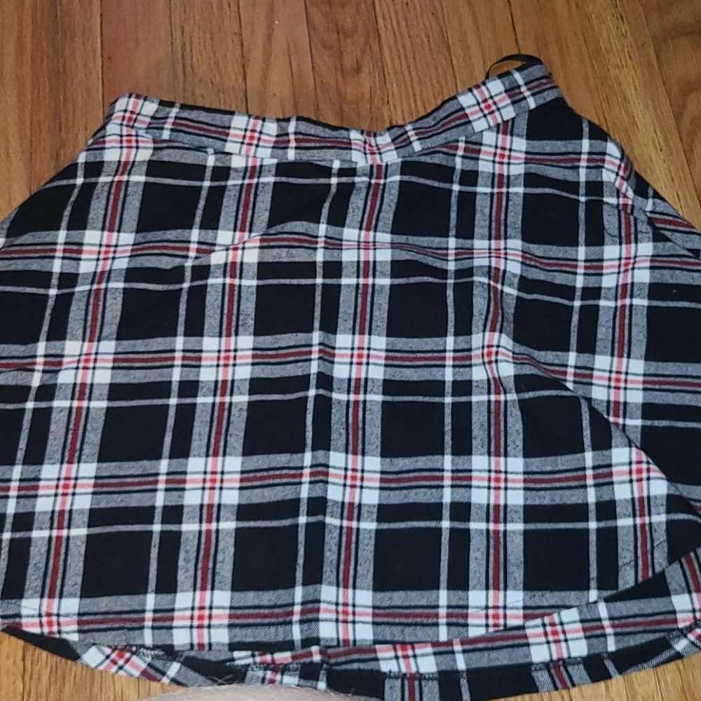 Plaid skirt